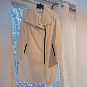 New with Tags! White DKNY size 6 wool coat